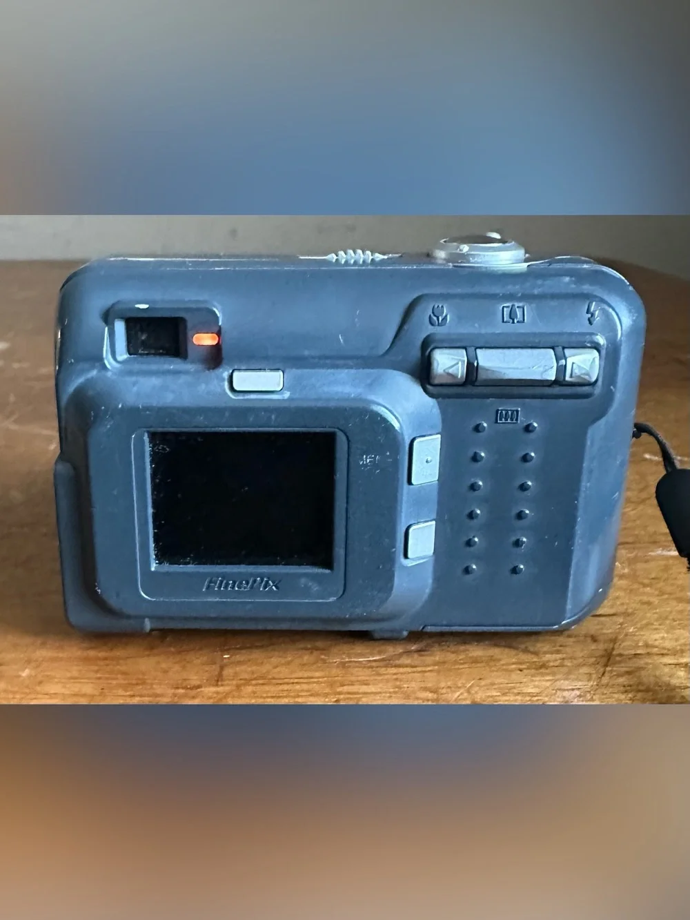 Fujifilm FinePix A Series A205 2.0MP Compact 1.5